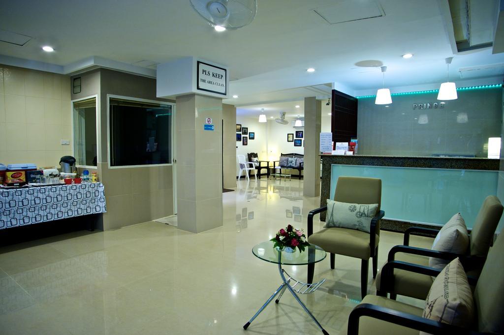 ปรินซ์ เฮาส์ Hotel กรุงเทพมหานคร ภายนอก รูปภาพ